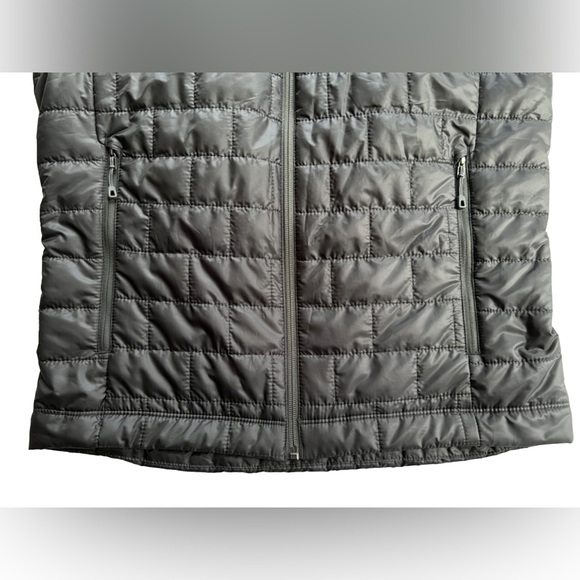 NEW Patagonia Men's Nano Puff Vest Sz Small - Picture 6 of 11
